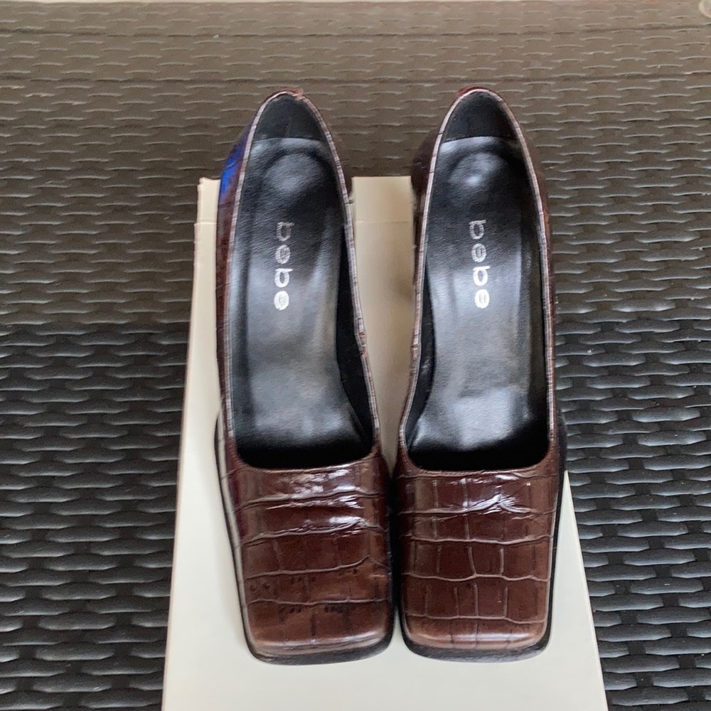 BeBe Heels Used